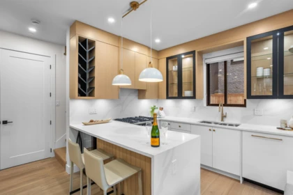 Pantry Photo of 2 165 E 45th Avenue, Vancouver, BC