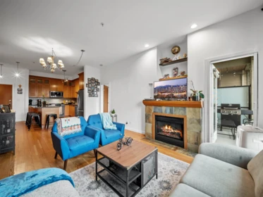 308 250 Salter Street, New Westminster, BC, New Westminster — Apartment/Condo for sale