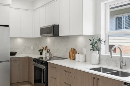 Kitchen Island Photo of 308 2427 Mary Hill Road, Port Coquitlam, BC
