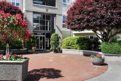 402 3172 Gladwin Road, Abbotsford, BC, Abbotsford — Apartment/Condo for sale