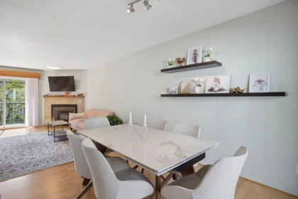 4 220 W 16th Street, North Vancouver, BC, North Vancouver — Townhouse for sale
