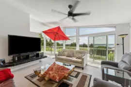 1725 Rosebery Avenue, West Vancouver, BC