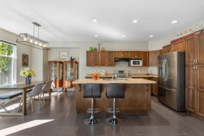 Kitchen Photo of 6 Alder Drive, Port Moody, BC
