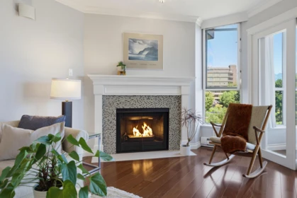 304 1490 Pennyfarthing Drive, Vancouver, BC, Vancouver — Apartment/Condo for sale