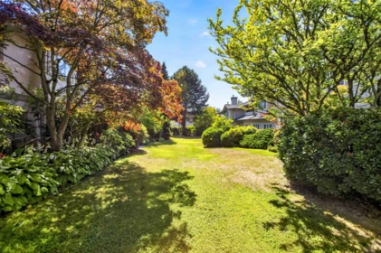 Outdoor Patio Photo of 105 13888 70 Avenue, Surrey, BC