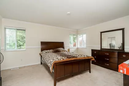 Laundry Room Photo of 14926 83a Avenue, Surrey, BC