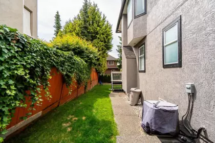 Outdoor Kitchen Photo of 14926 83a Avenue, Surrey, BC