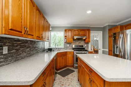 Walk-In Closet Photo of 14926 83a Avenue, Surrey, BC