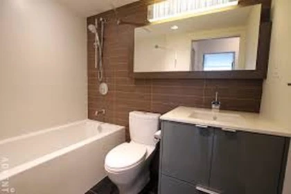 Primary Bedroom Photo of 810 161 W Georgia Street, Vancouver, BC
