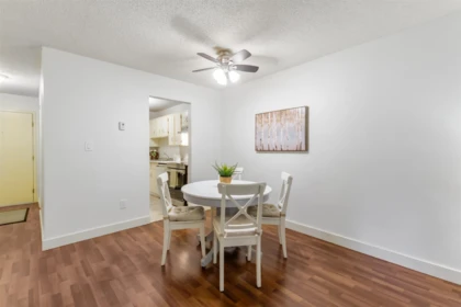 108 1561 Vidal Street, White Rock, BC, White Rock — Apartment/Condo for sale
