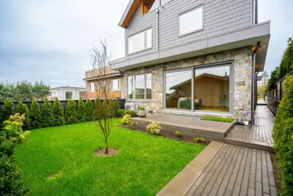 2 3674 Oxford Street, Vancouver, BC, Vancouver — Half Duplex for sale