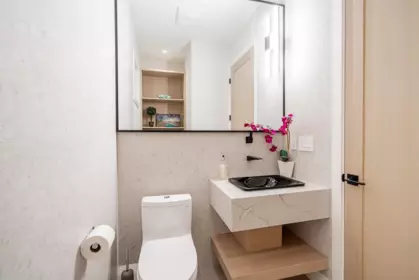 2 3674 Oxford Street, Vancouver, BC, Vancouver — Half Duplex for sale