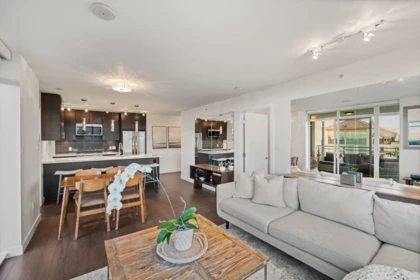 Family Room Photo of 2101 608 Belmont Street, New Westminster, BC