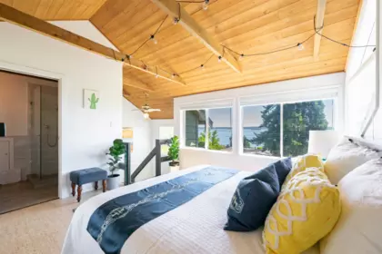Bedroom 2 Photo of 3341 Marine Drive, West Vancouver, BC