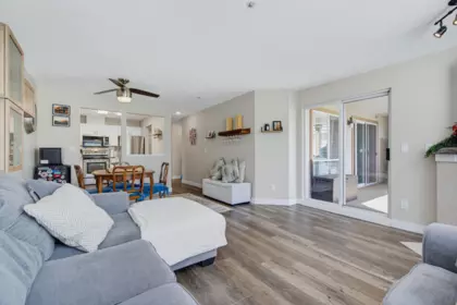 Breakfast Nook Photo of 206 19131 Ford Road, Pitt Meadows, BC