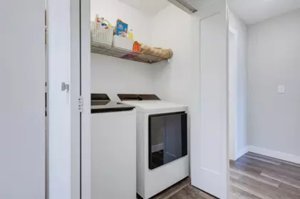 Hallway Photo of 206 19131 Ford Road, Pitt Meadows, BC