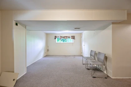 Family Room Photo of 10207 127 Street, Surrey, BC