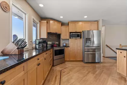 45199 Stevenson Road, Chilliwack, BC, Chilliwack — Single Family Residence for sale