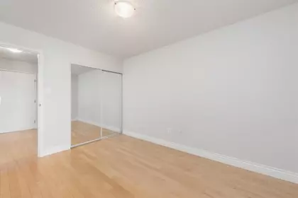 Powder Room Photo of 401 2920 Ash Street, Vancouver, BC