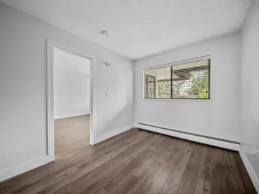 Breakfast Nook Photo of 318 1561 Vidal Street, White Rock, BC