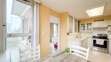 Loft / Bonus Room Photo of 901 5615 Hampton Place, Vancouver, BC