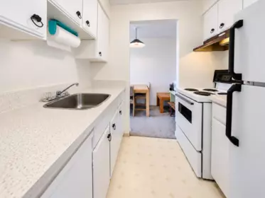Kitchen Photo of 1108 1850 Comox Street, Vancouver, BC