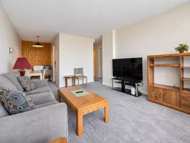 Living Room Photo of 1108 1850 Comox Street, Vancouver, BC