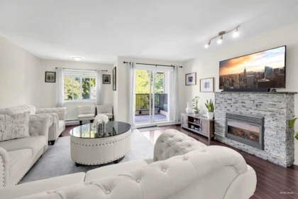 110 13368 72 Avenue, Surrey, BC, Surrey — Townhouse for sale