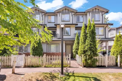 Office / Den Photo of 110 13368 72 Avenue, Surrey, BC