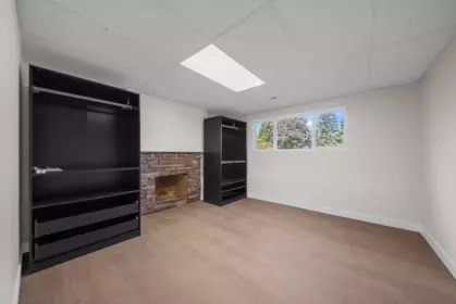 Entry Foyer Photo of 32114 Mouat Drive, Abbotsford, BC