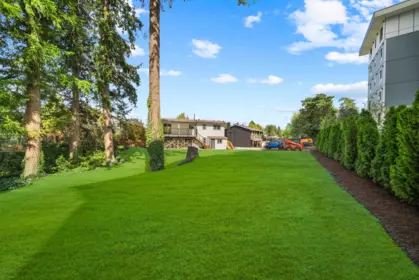 Garden / Landscaping Photo of 32114 Mouat Drive, Abbotsford, BC