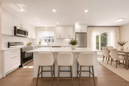 Pantry Photo of 32114 Mouat Drive, Abbotsford, BC