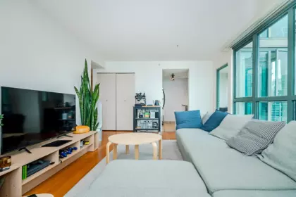 Dining Area Photo of 2601 1188 Howe Street, Vancouver, BC