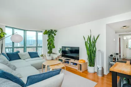 Family Room Photo of 2601 1188 Howe Street, Vancouver, BC