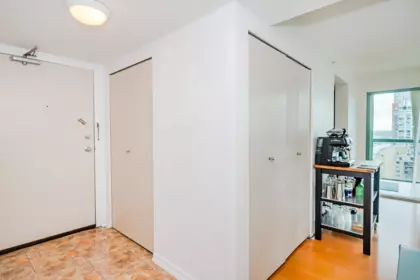 Guest Bathroom Photo of 2601 1188 Howe Street, Vancouver, BC