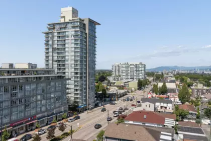 Laundry Room Photo of 507 2435 Kingsway, Vancouver, BC