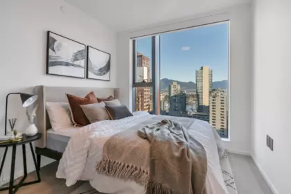 Living Room Photo of 2303 1408 Robson Street, Vancouver, BC