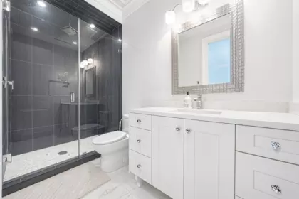 Entry Foyer Photo of 13062 15a Avenue, Surrey, BC
