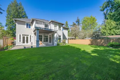 Swimming Pool Photo of 13062 15a Avenue, Surrey, BC