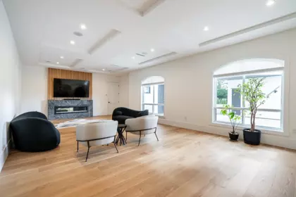 Basement Recreation Room Photo of 2 606 202 Street, Langley, BC