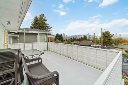 Hot Tub / Spa Photo of 4037 Nithsdale Street, Burnaby, BC