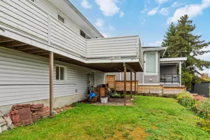 Outdoor Kitchen Photo of 4037 Nithsdale Street, Burnaby, BC