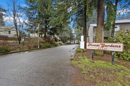 Exterior Rear Photo of 50 32310 Mouat Drive, Abbotsford, BC
