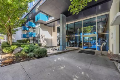 Front Yard Photo of 317 1777 W 7th Avenue, Vancouver, BC