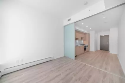 Powder Room Photo of 516 13350 Central Avenue, Surrey, BC