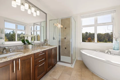 Mudroom Photo of 311 5099 Springs Boulevard, Delta, BC