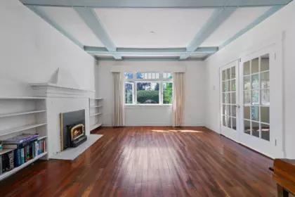 1376 11th Street, West Vancouver, BC, West vancouver — Single Family Residence for sale