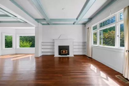 1376 11th Street, West Vancouver, BC, West vancouver — Single Family Residence for sale
