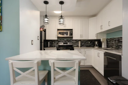 Kitchen Island Photo of 7355 Celista Drive, Vancouver, BC