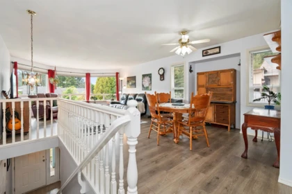 425 Hadway Drive, Harrison Hot Springs, BC, Harrison hot springs — Single Family Residence for sale